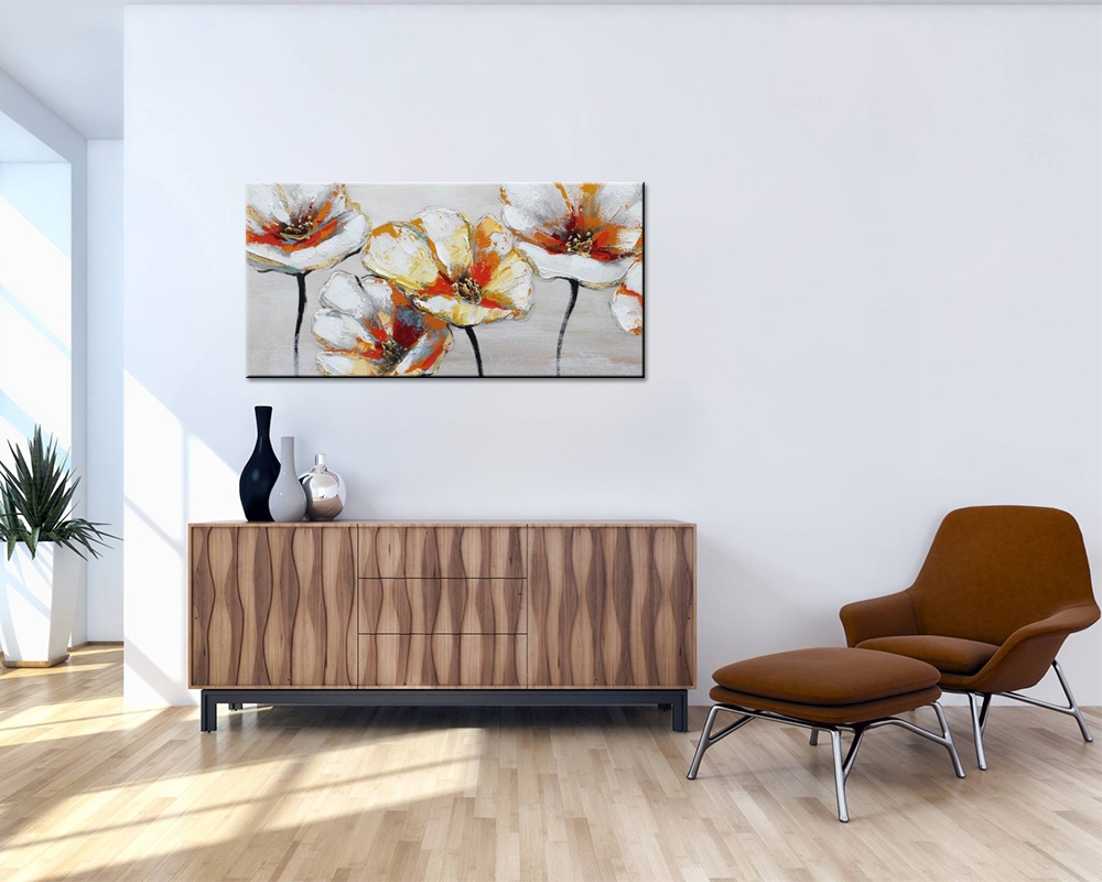 Flowers in white / orange